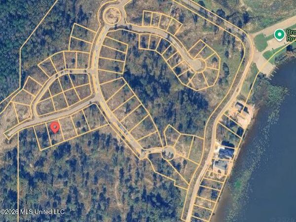 107 Venus Drive, Canton, MS 39046