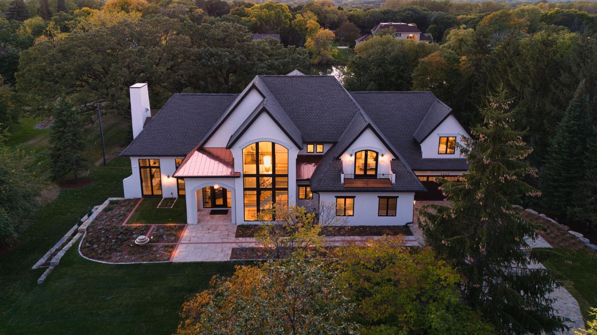 5404 Stauder Circle , Edina, MN 55436