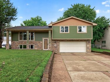 2728 5th Avenue E, North Saint Paul, MN 55109