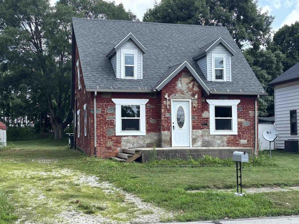 405 E Swihart Street, Columbia City, IN 46725