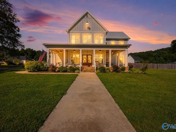 128 Carlton Road, Scottsboro, AL 35769