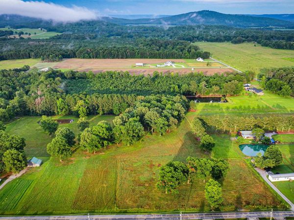 685 Piney Woods Road, Owens Cross Roads, AL 35763