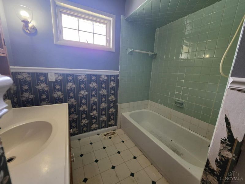 234 Lee Drive, Monroe, OH 45050 Photo 14