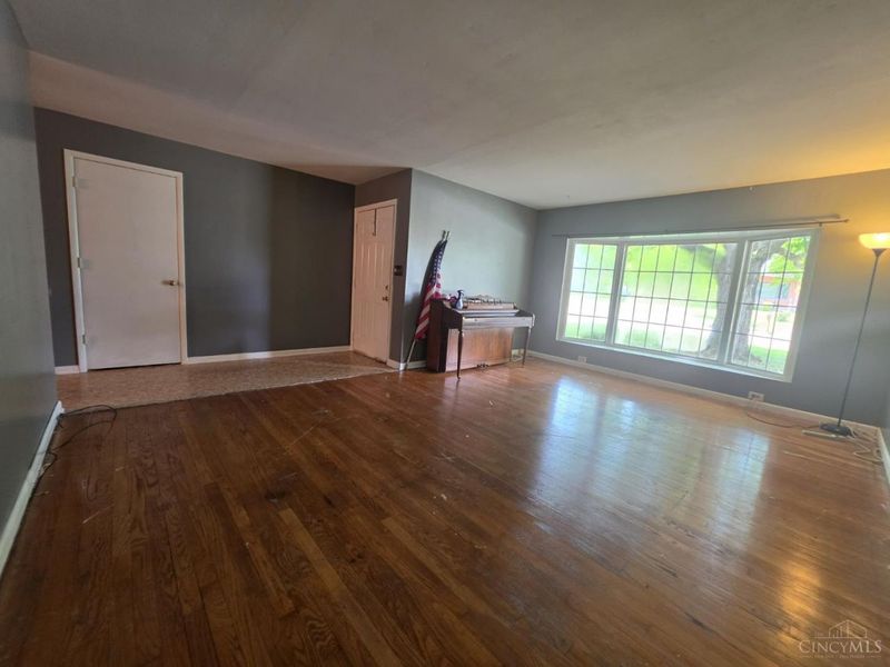 234 Lee Drive, Monroe, OH 45050 Photo 3
