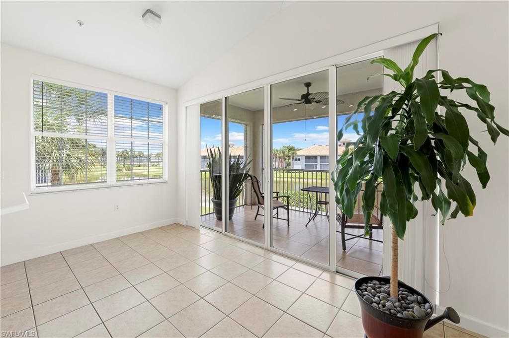 3059 Horizon Ln, Unit 1602, Naples, FL 34109 Photo