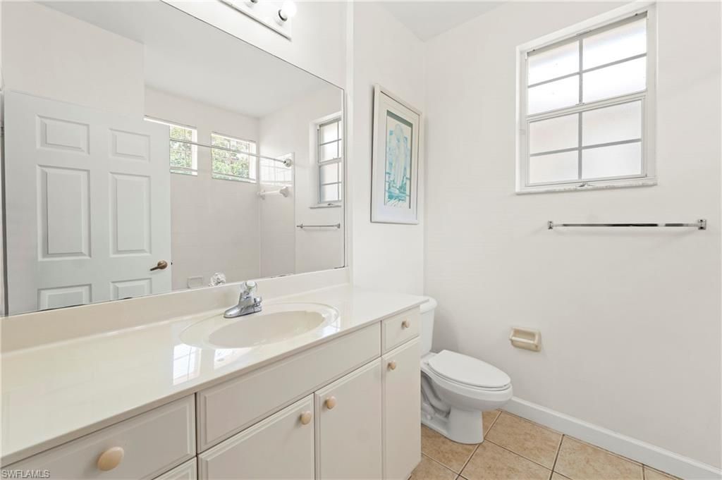 3059 Horizon Ln, Unit 1602, Naples, FL 34109 Photo