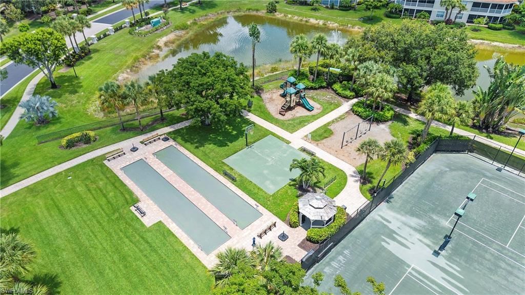 3059 Horizon Ln, Unit 1602, Naples, FL 34109 Photo