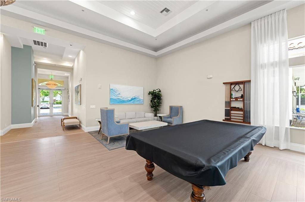 3059 Horizon Ln, Unit 1602, Naples, FL 34109 Photo