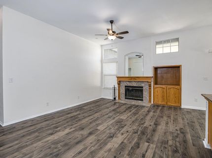 9282 Dever Cir, Elk Grove, CA 95624 Photo