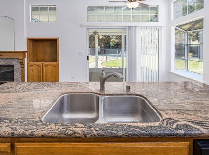 9282 Dever Cir, Elk Grove, CA 95624 Photo