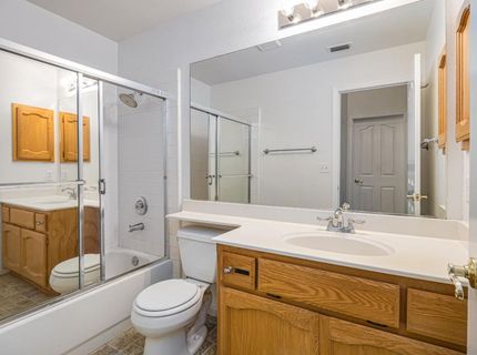 9282 Dever Cir, Elk Grove, CA 95624 Photo