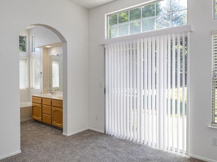 9282 Dever Cir, Elk Grove, CA 95624 Photo