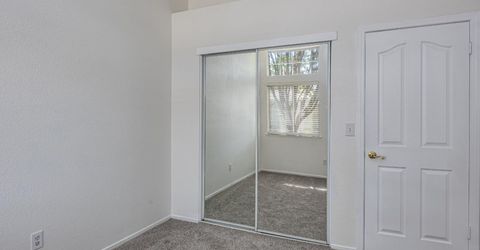 9282 Dever Cir, Elk Grove, CA 95624 Photo