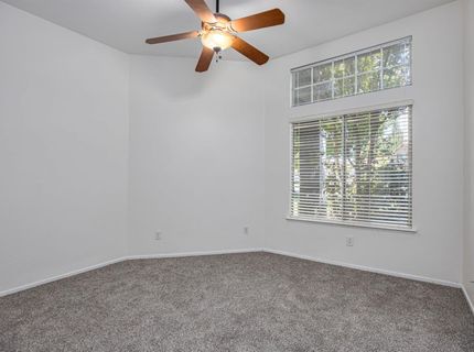 9282 Dever Cir, Elk Grove, CA 95624 Photo