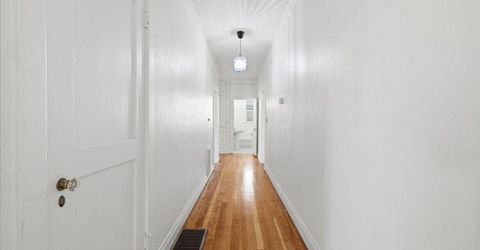 816 Alhambra Blvd, Sacramento, CA 95816 Photo