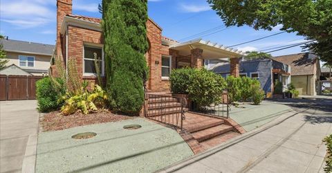 816 Alhambra Blvd, Sacramento, CA 95816 Photo