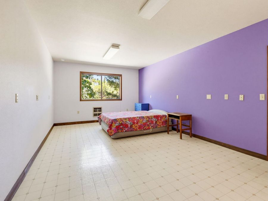 Property Image 78
