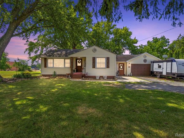 8403 Miller Road, Swartz Creek, Mi 48473