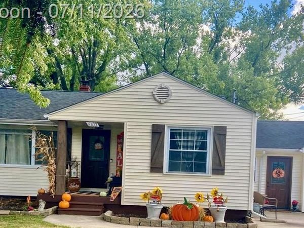 8403 Miller Road, Swartz Creek, MI 48473