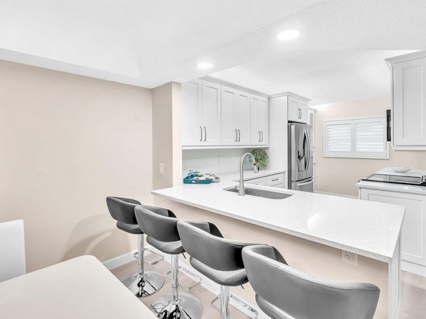 23249 Barwood Lane N, Unit 205, Boca Raton, FL 33428