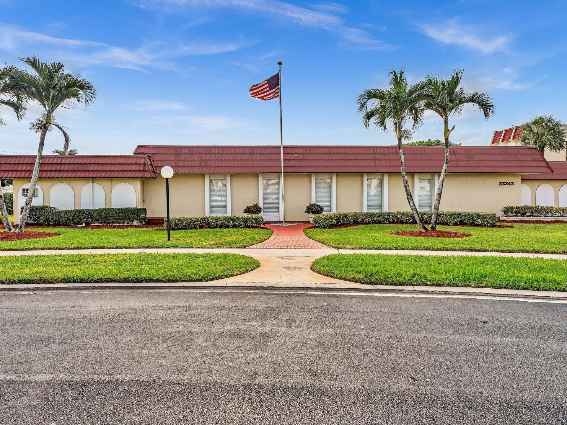 23249 Barwood Lane N, Unit 205, Boca Raton, FL 33428 Photo