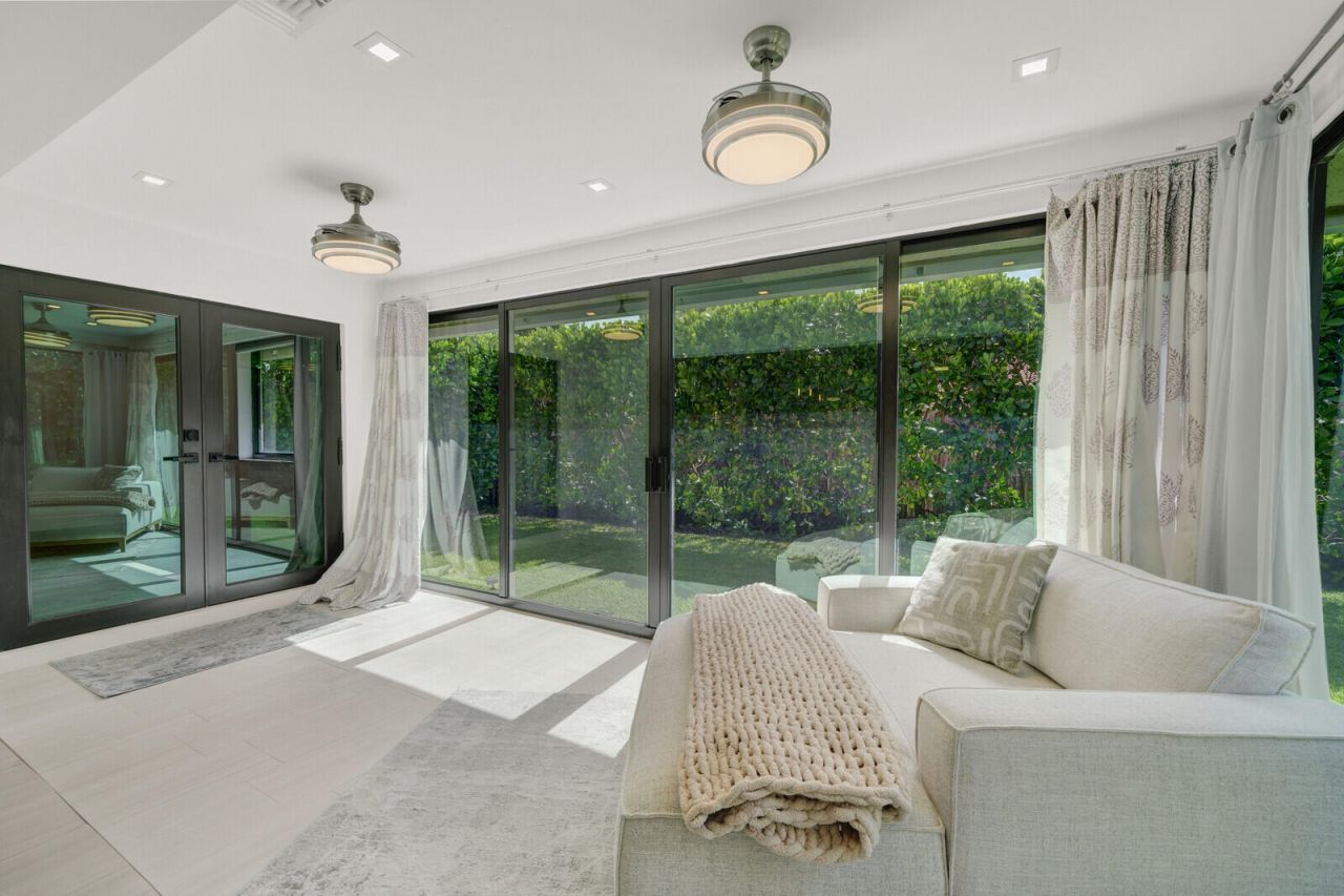 1725 NW 22nd Avenue, Delray Beach, FL 33445 Photo