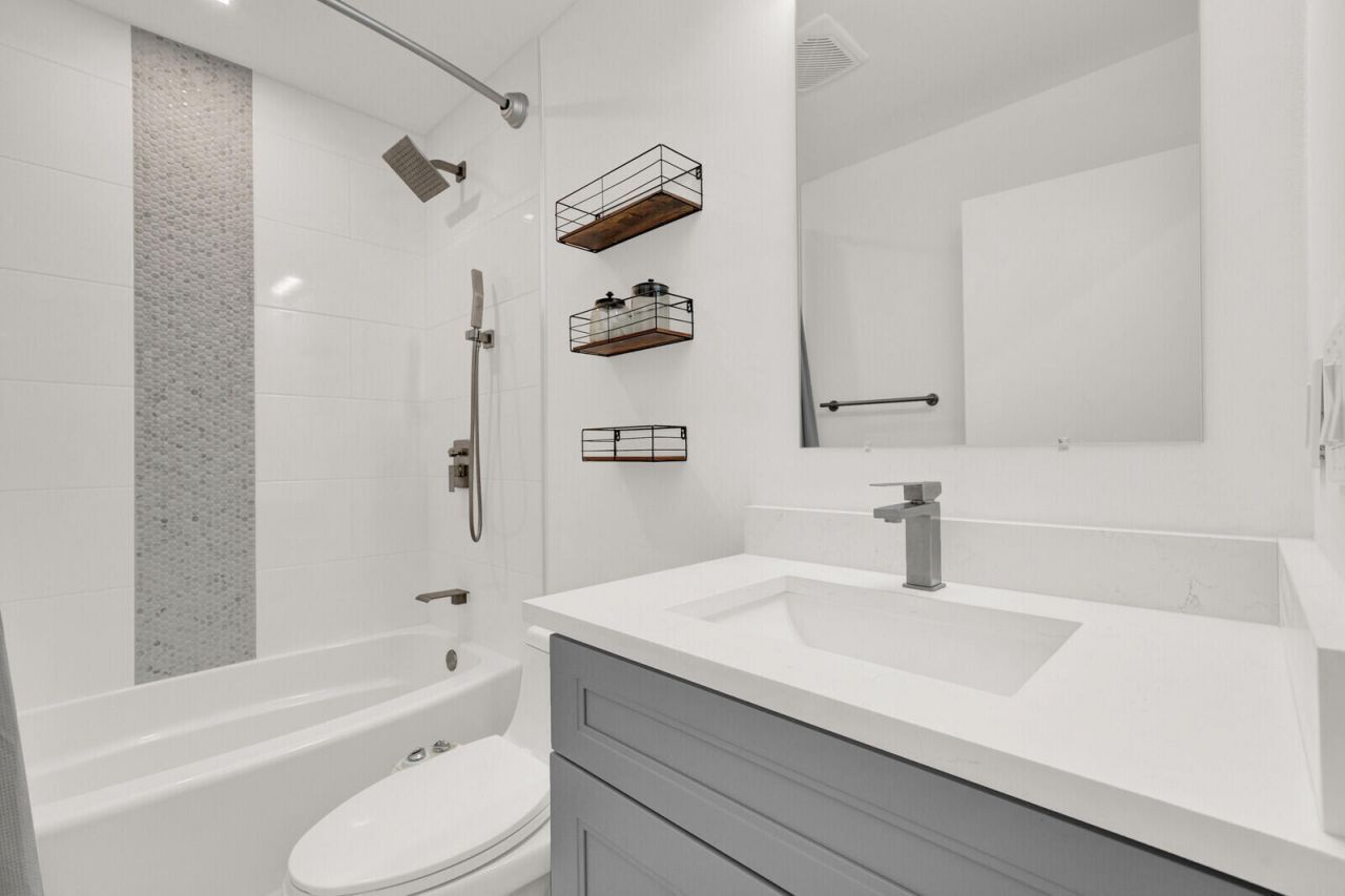 1725 NW 22nd Avenue, Delray Beach, FL 33445 Photo