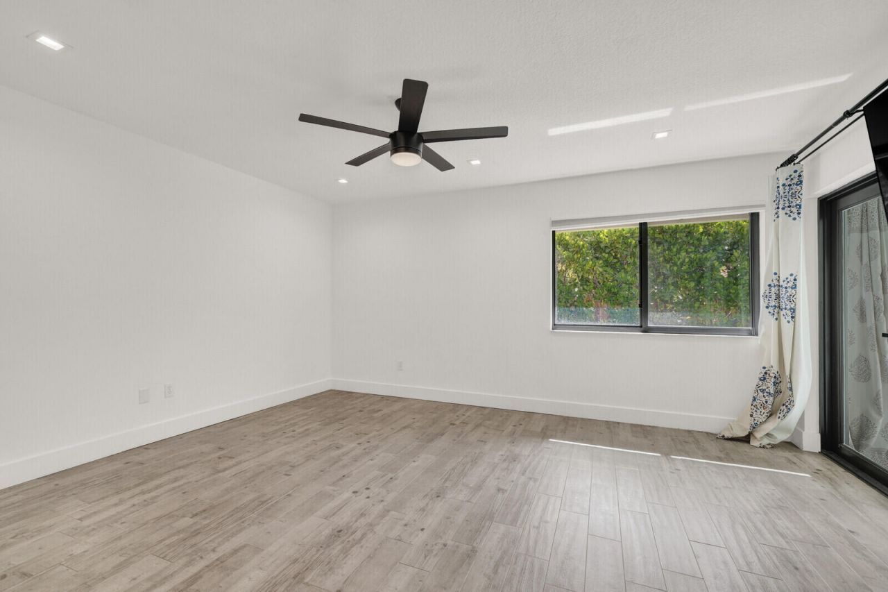 1725 NW 22nd Avenue, Delray Beach, FL 33445 Photo