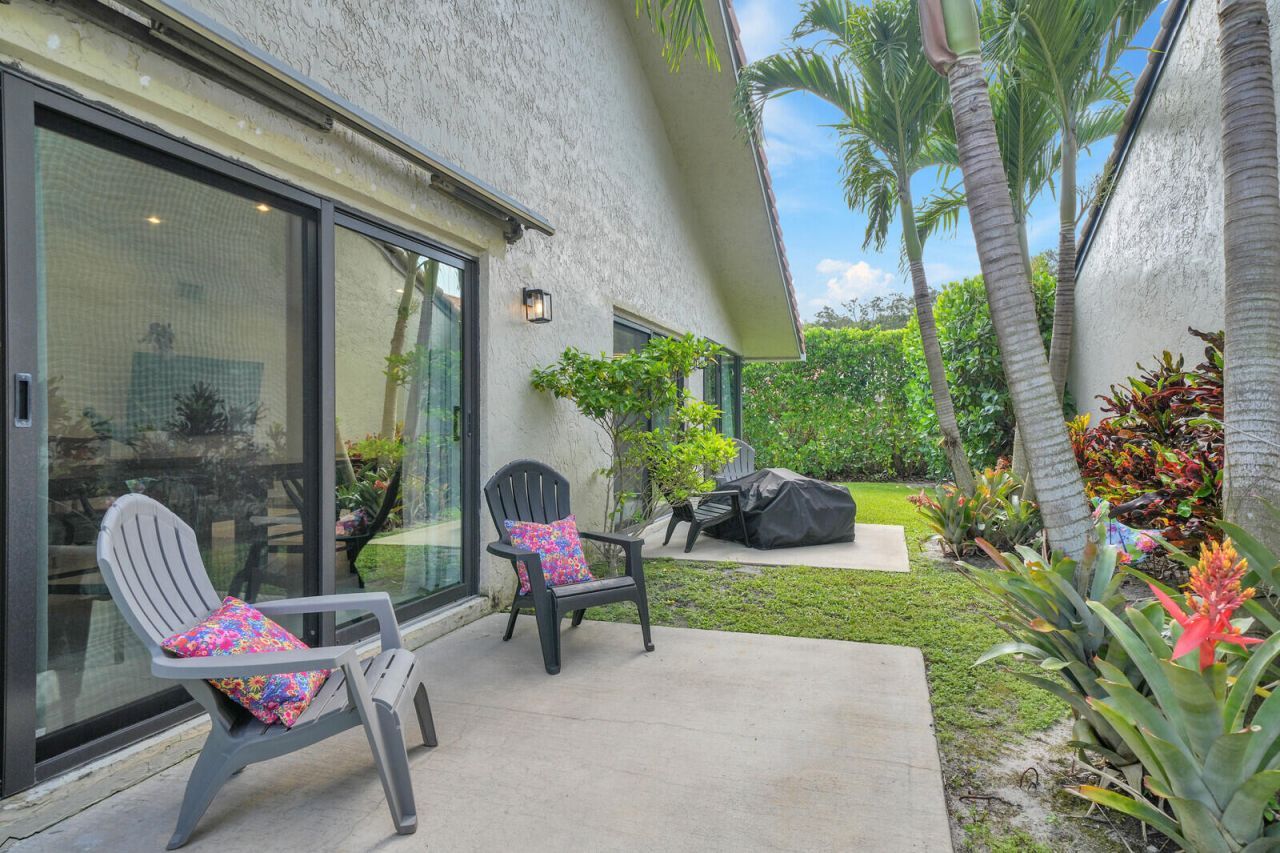 1725 NW 22nd Avenue, Delray Beach, FL 33445 Photo