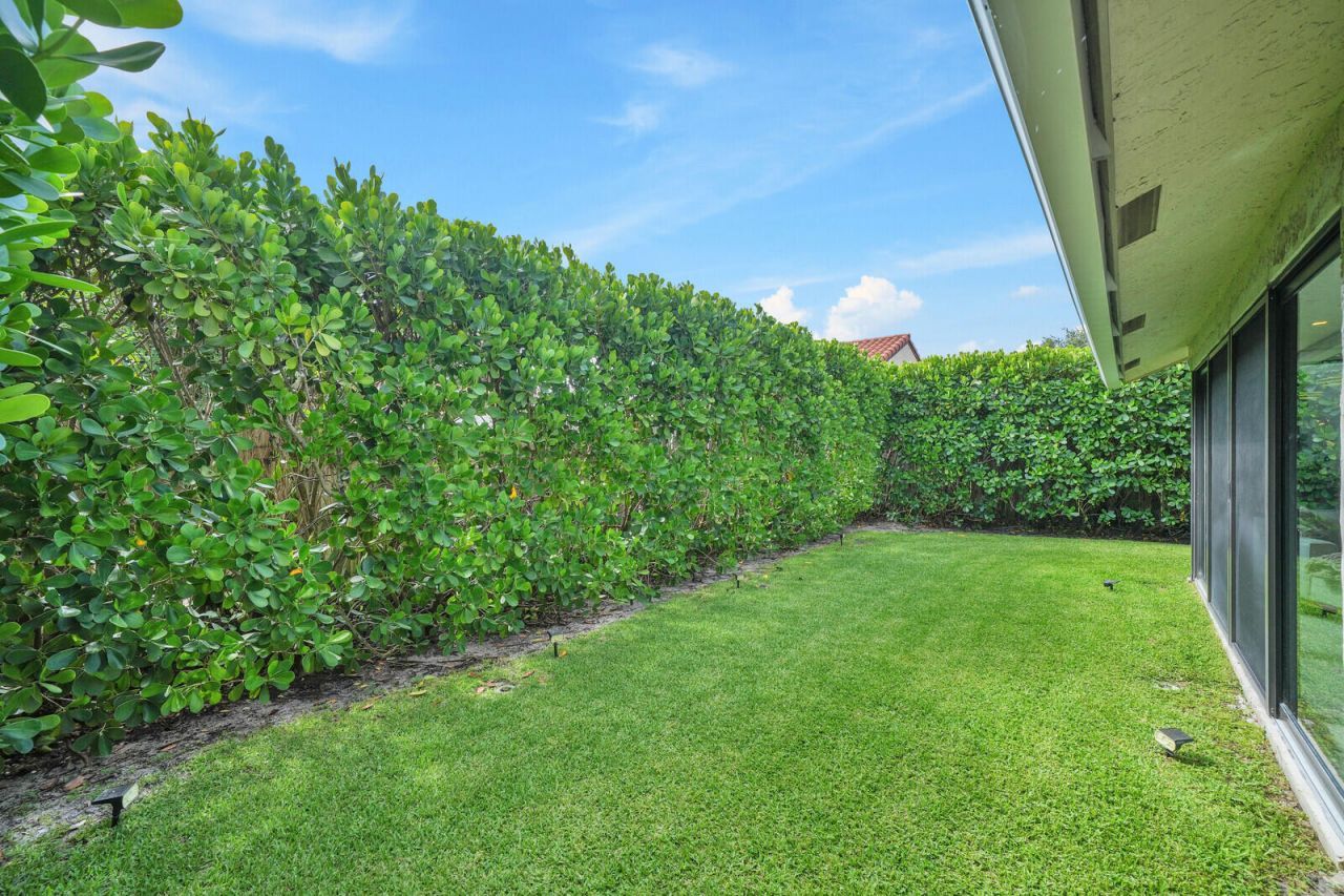 1725 NW 22nd Avenue, Delray Beach, FL 33445 Photo