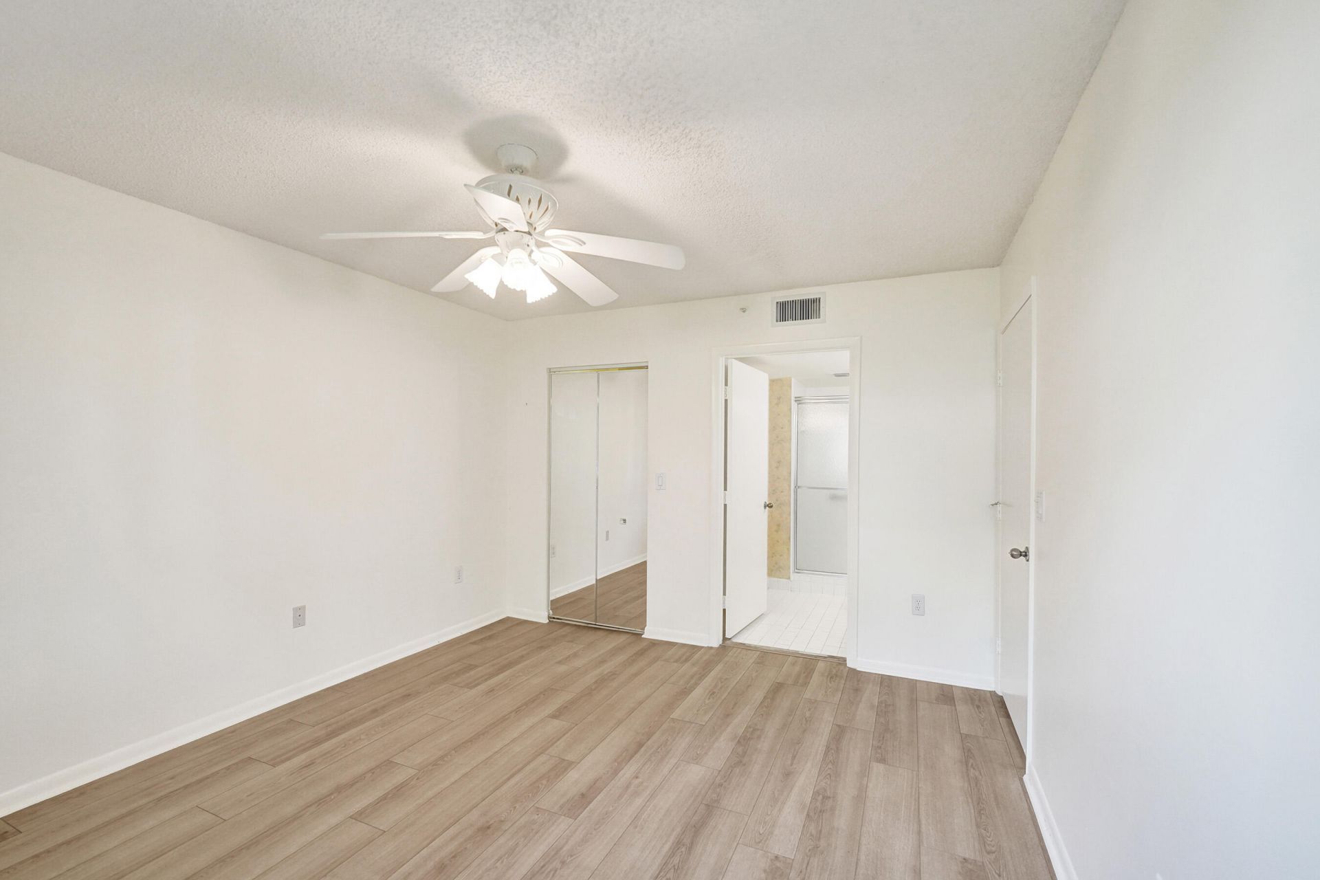 9580 Weldon Circle, Unit K109, Tamarac, FL 33321 Photo