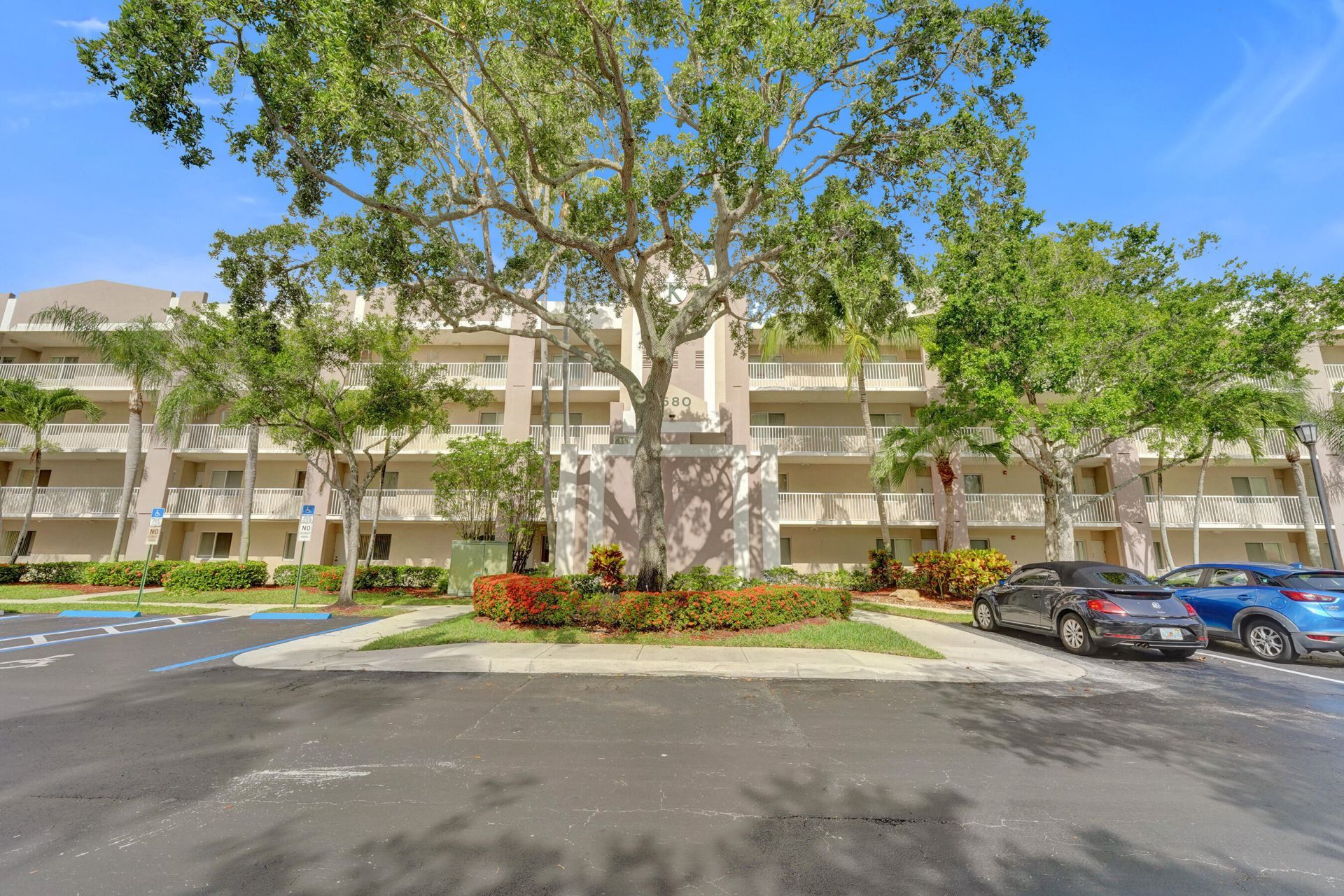 9580 Weldon Circle, Unit K109, Tamarac, FL 33321 Photo