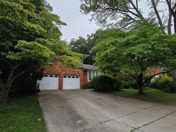 8602 EWING DRIVE , BETHESDA, MD 20817