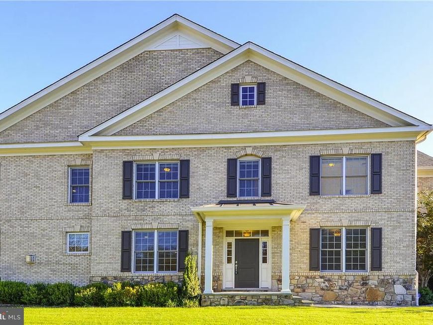 8204 River Quarry Place, Bethesda, MD 20817 Main Photo
