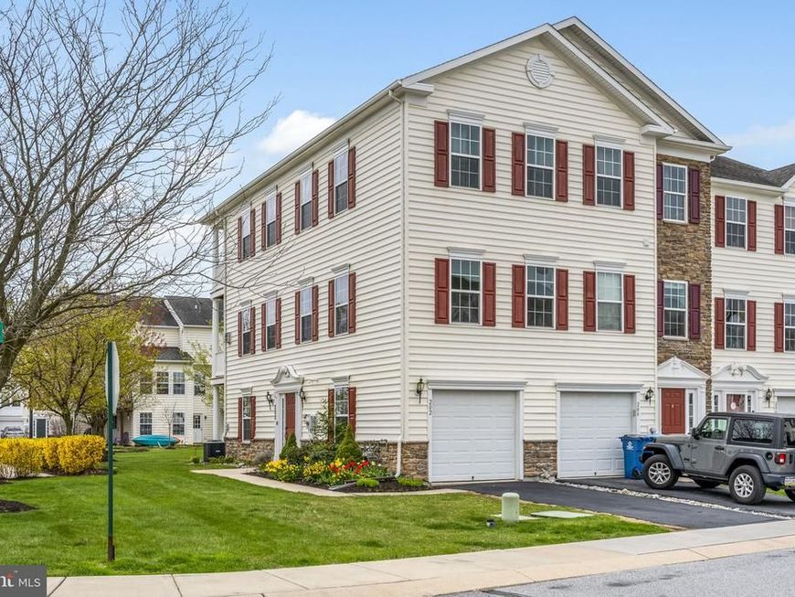202 Bardel Drive, Unit 202, Coatesville, PA 19320 Main Photo