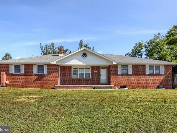 101 RAYPAULA DRIVE, SHREWSBURY, PA 17361