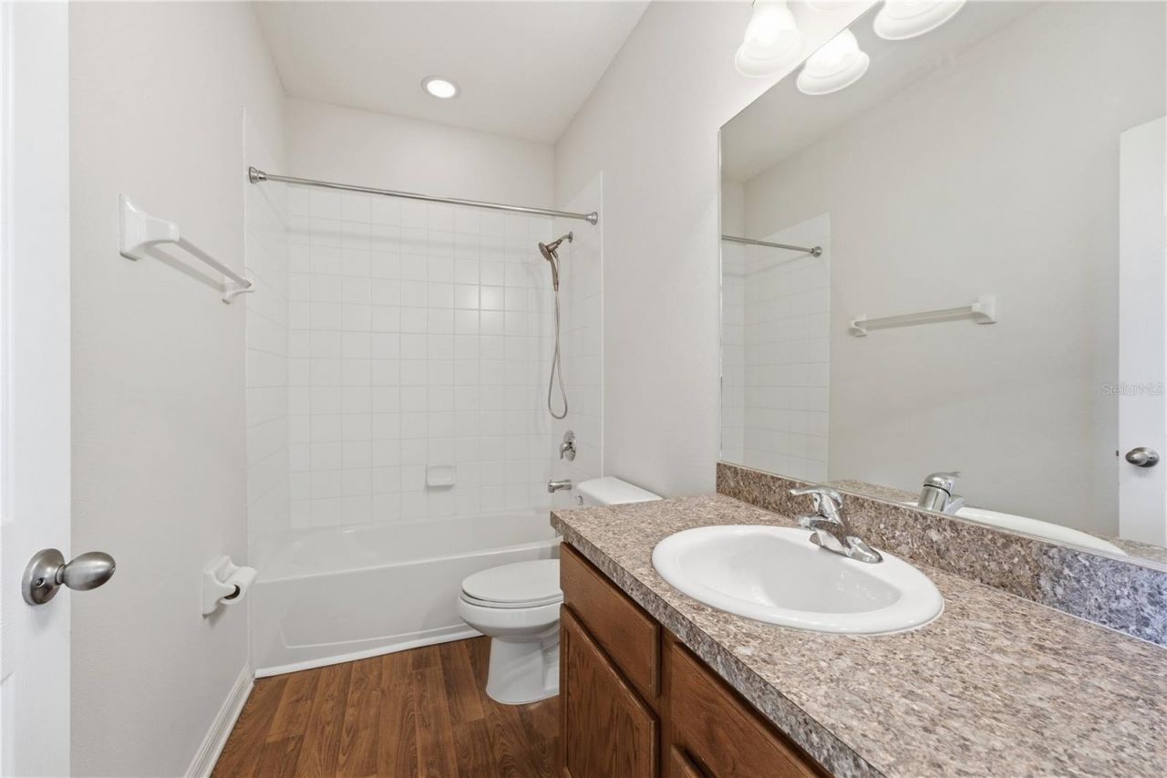 1346 Grantham Drive, Sarasota, FL 34234 Photo