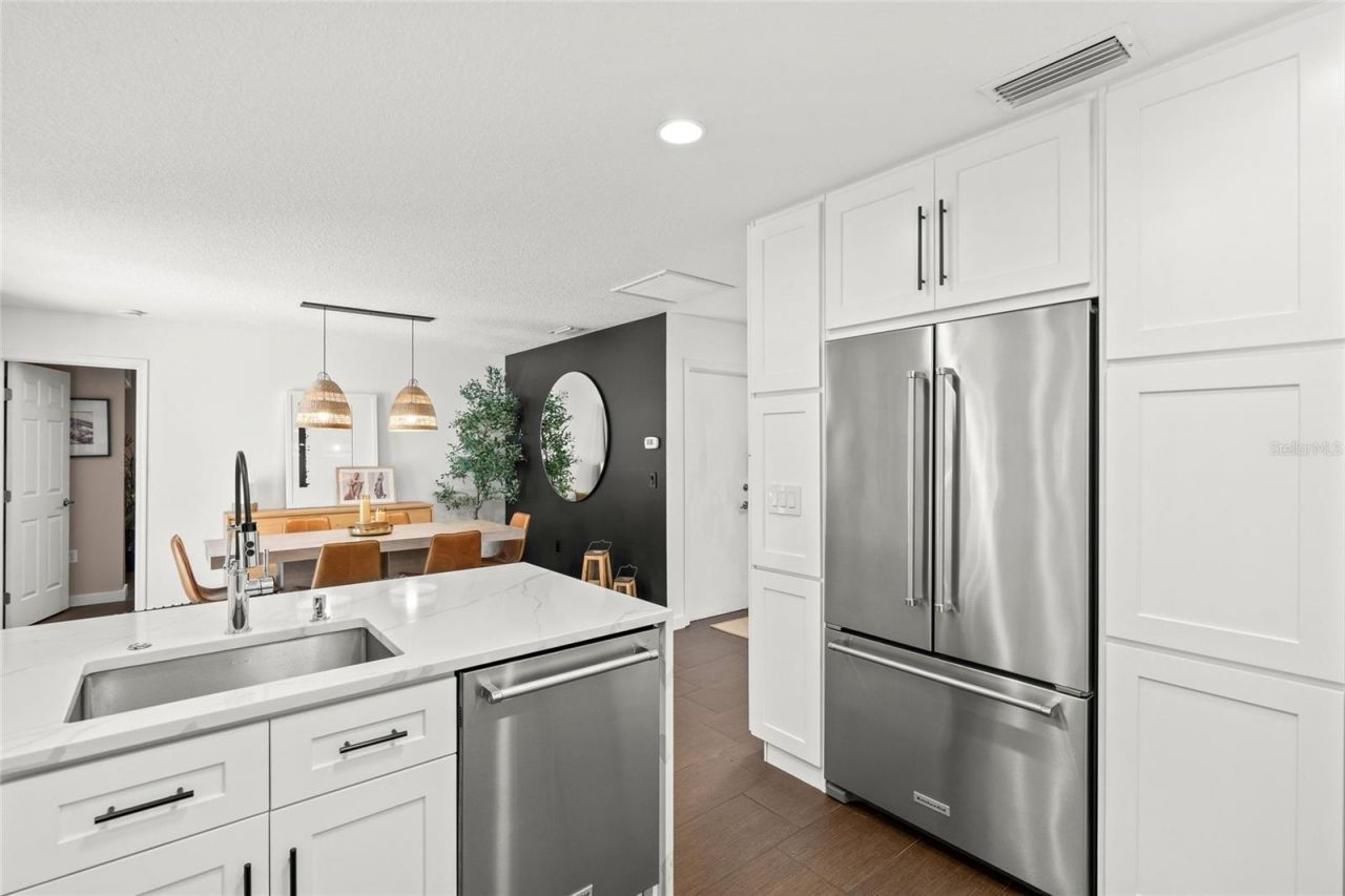 319 Bearded Oaks Circle, Sarasota, FL 34232 Photo