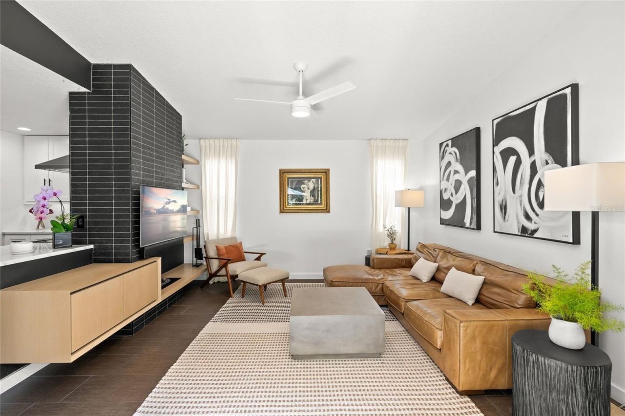 319 Bearded Oaks Circle, Sarasota, FL 34232 Photo
