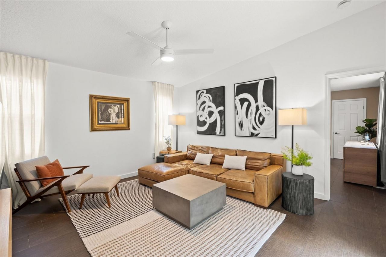 319 Bearded Oaks Circle, Sarasota, FL 34232 Photo