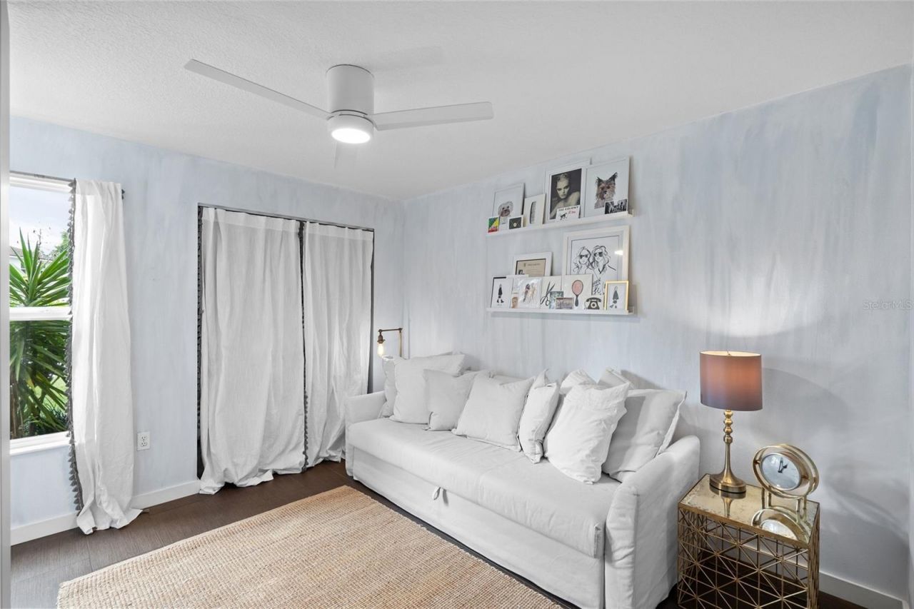 319 Bearded Oaks Circle, Sarasota, FL 34232 Photo