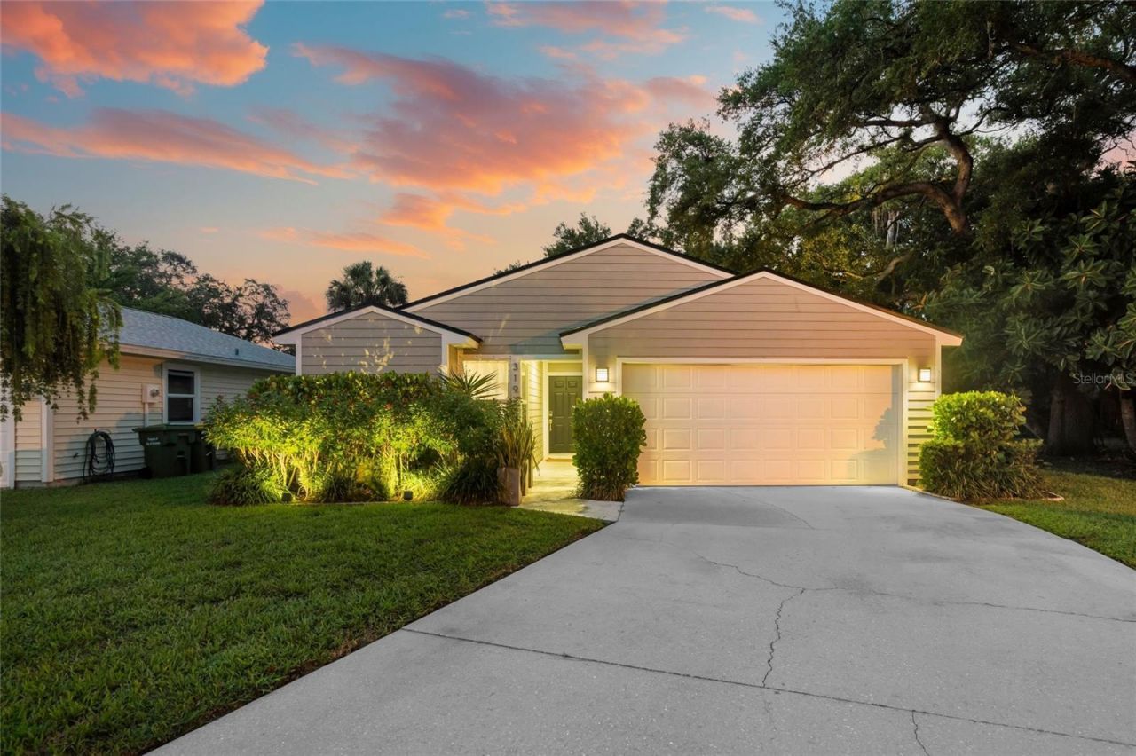 319 Bearded Oaks Circle, Sarasota, FL 34232 Photo