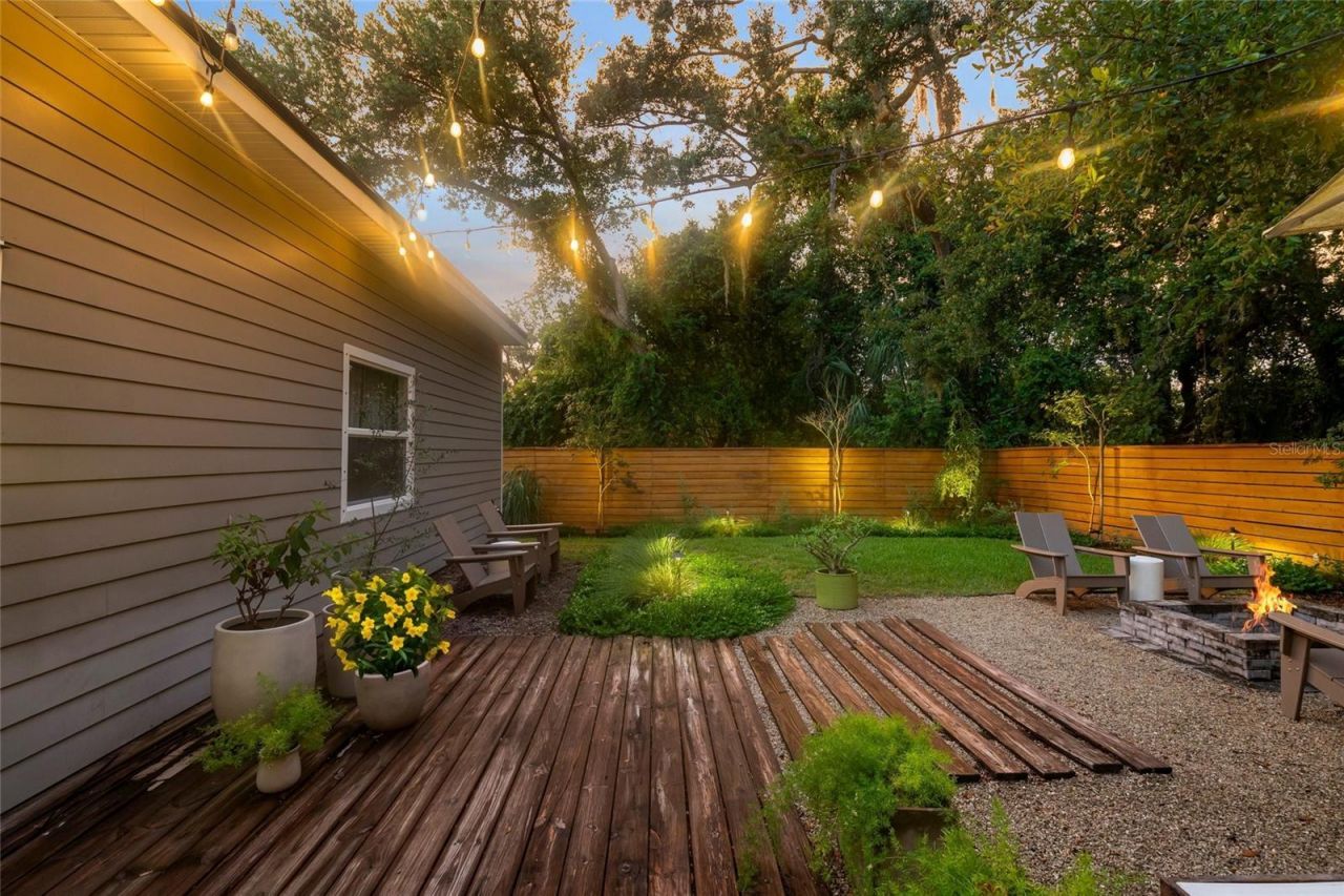 319 Bearded Oaks Circle, Sarasota, FL 34232 Photo