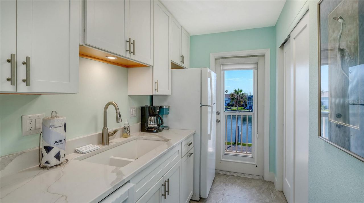 9000 Blind Pass Road , Unit 303, Sarasota, FL 34242 Photo