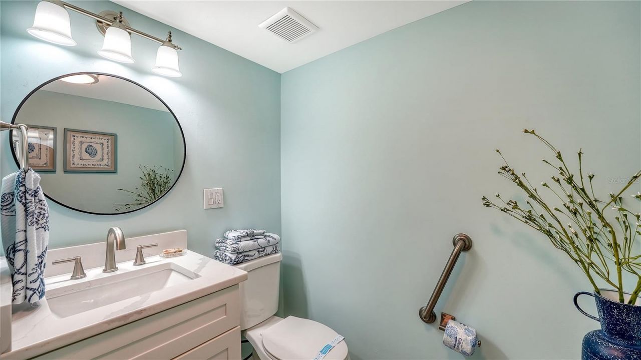 9000 Blind Pass Road , Unit 303, Sarasota, FL 34242 Photo