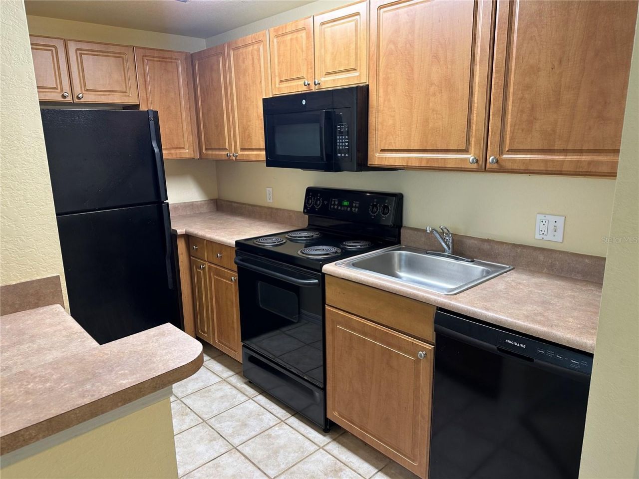 5591 Rosehill Road, Unit 104, Sarasota, FL 34233 Photo