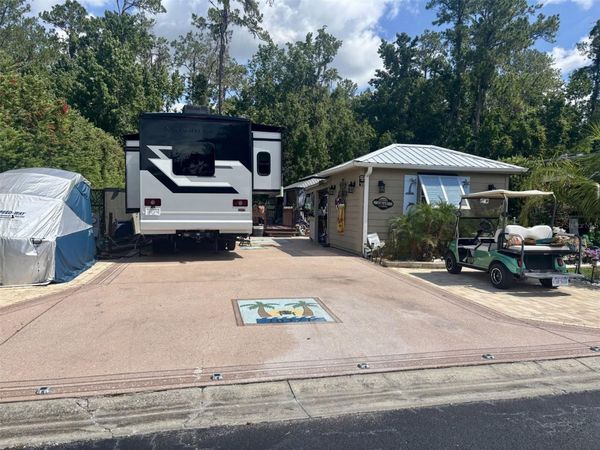10371 NE 28TH LOOP , SILVER SPRINGS, FL 34488