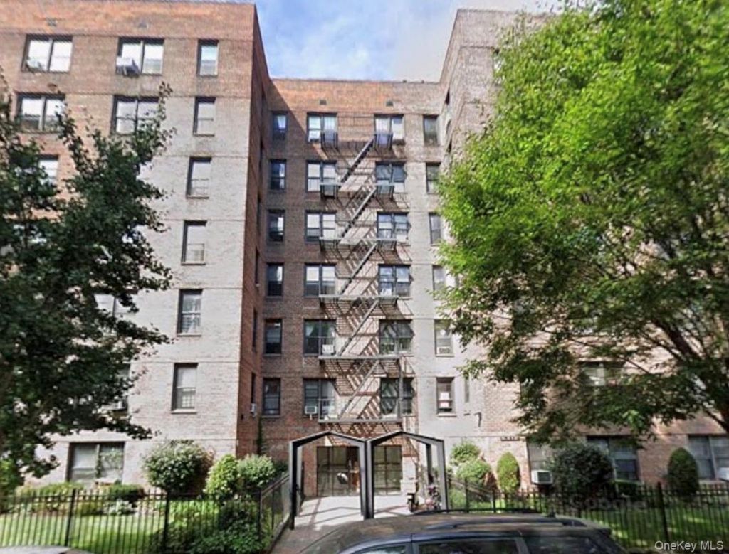 Please Call For Address, Unit 2L, Flushing, NY 11358 Main Photo