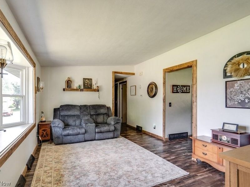 1014 Lillian Street SW, Canton, OH 44706 Photo 6