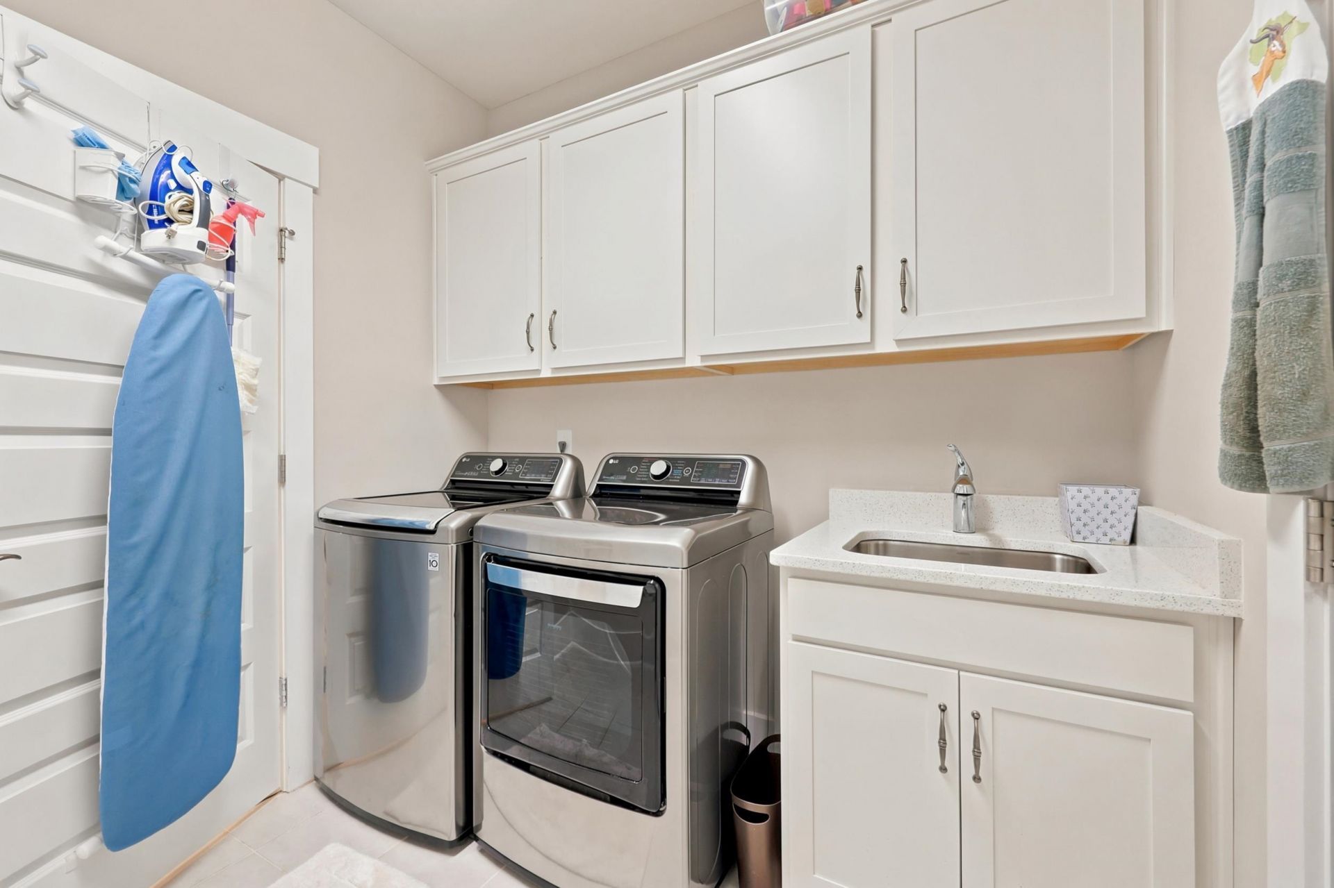 1200 Arezzo Ave. Photo 39